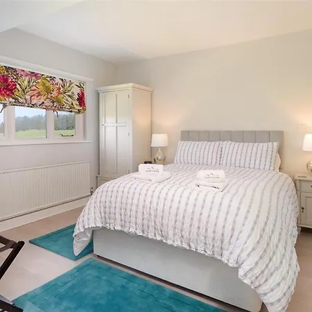 Juniper Holiday home Windermere